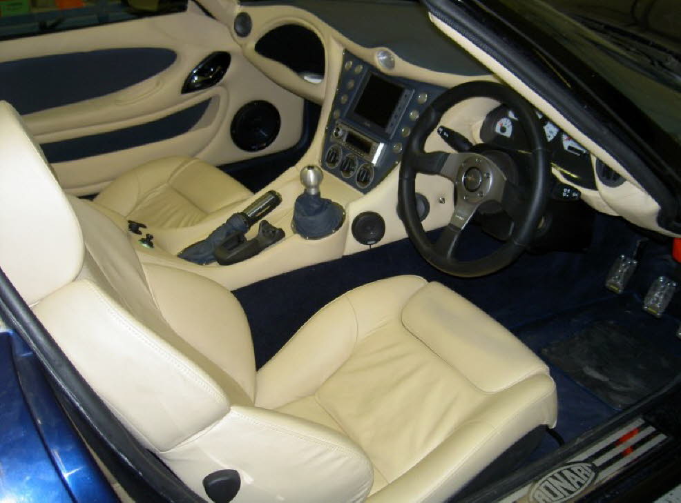 Lightning Interior 2 ws lge